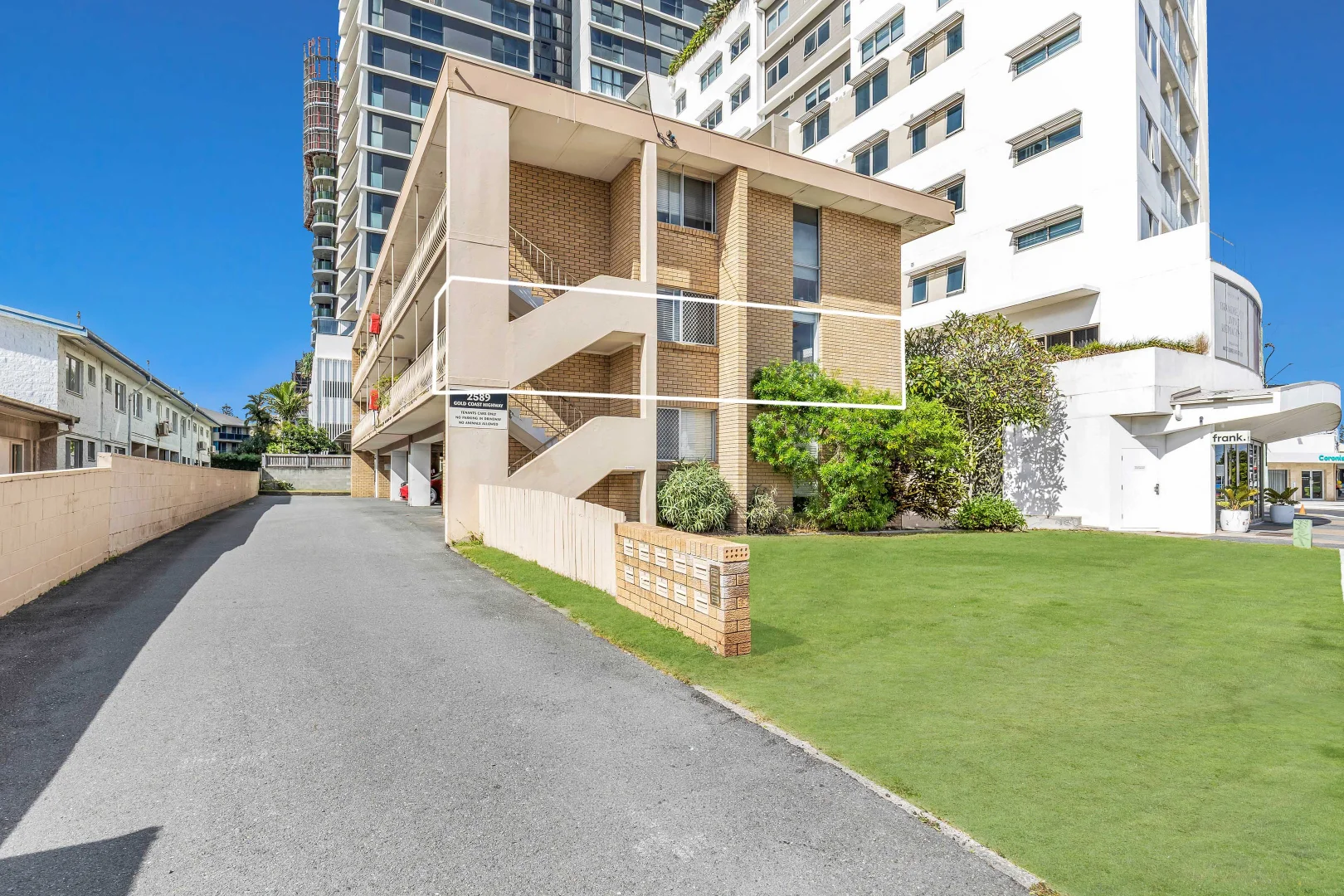 Additional image 11 of 2/2589 Gold Coast Highway, Mermaid Beach QLD 4218