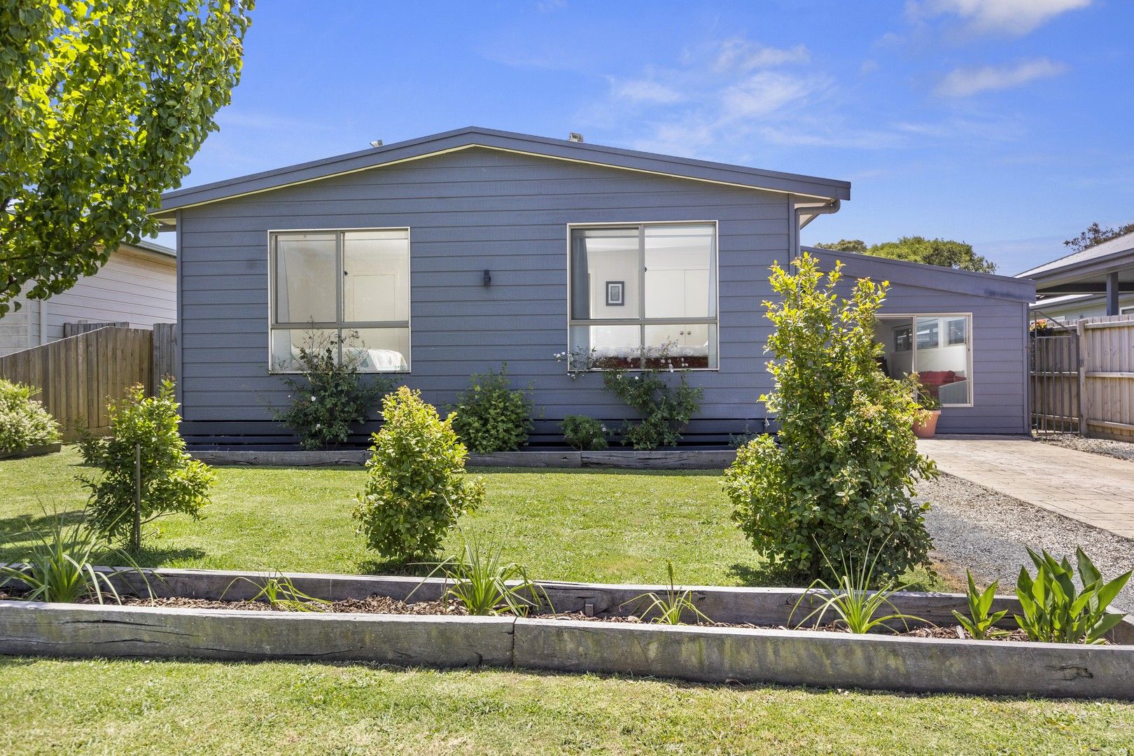 4 bedrooms House in 19 Mary Street WONTHAGGI VIC, 3995