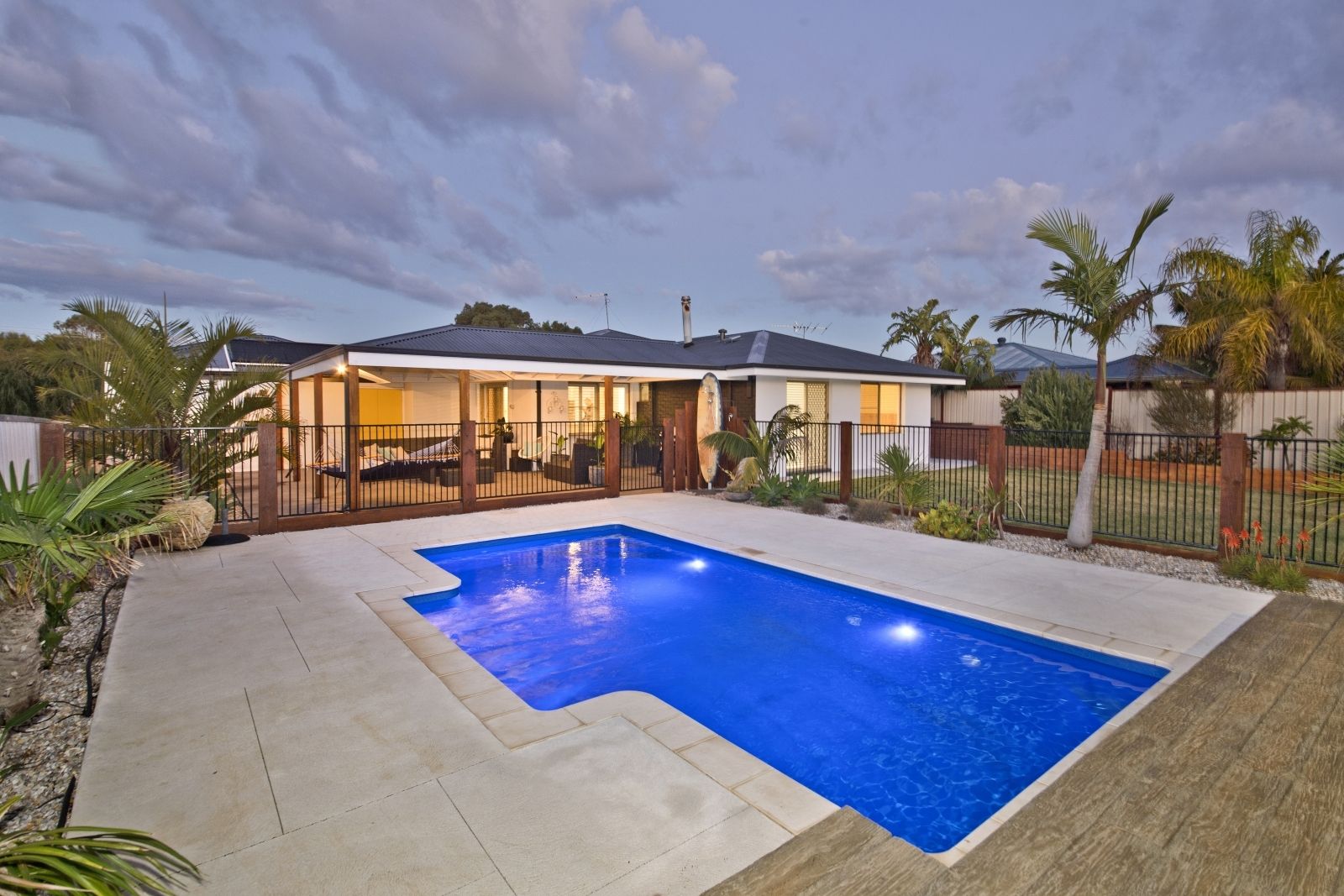 13 Mileura Street, Golden Bay WA 6174, Image 0