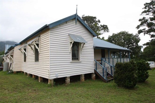 Picture of 18 Hospital Hill Road, ARALUEN NSW 2622