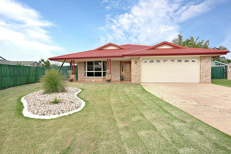 7 Calm Crt, Bongaree QLD 4507, Image 1