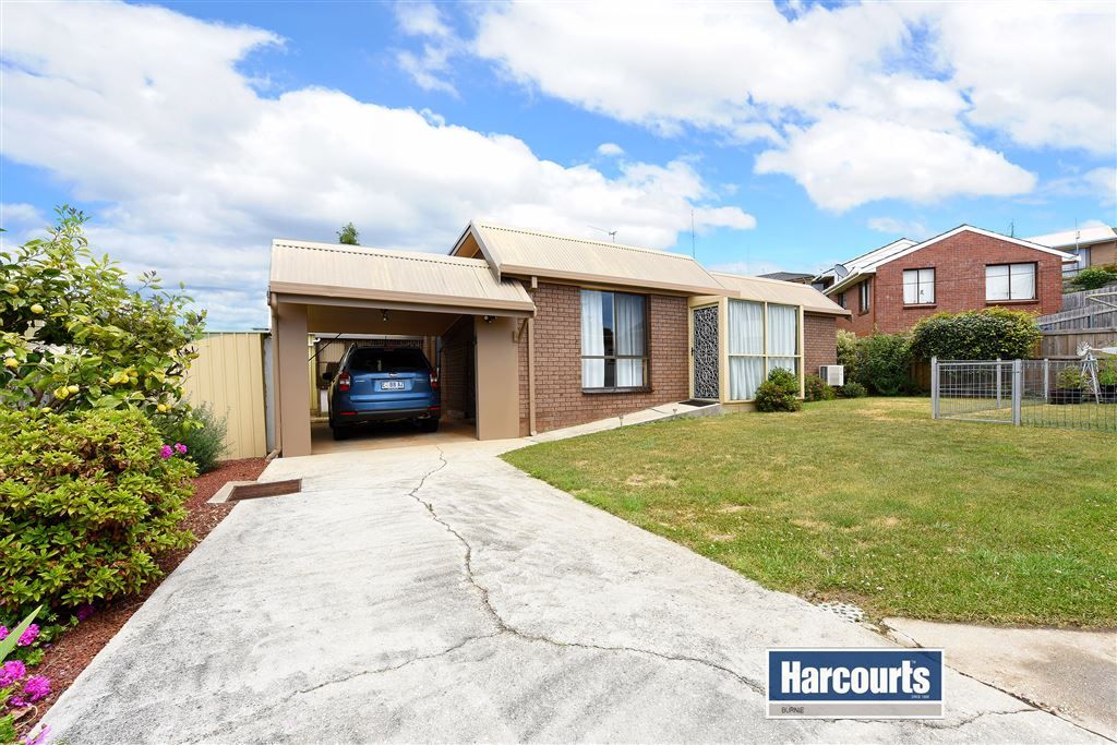 2/5 Gray Street, Upper Burnie TAS 7320, Image 0