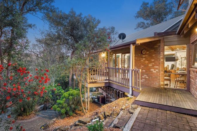 Picture of 73 Brackenbury Street, WARRANDYTE VIC 3113