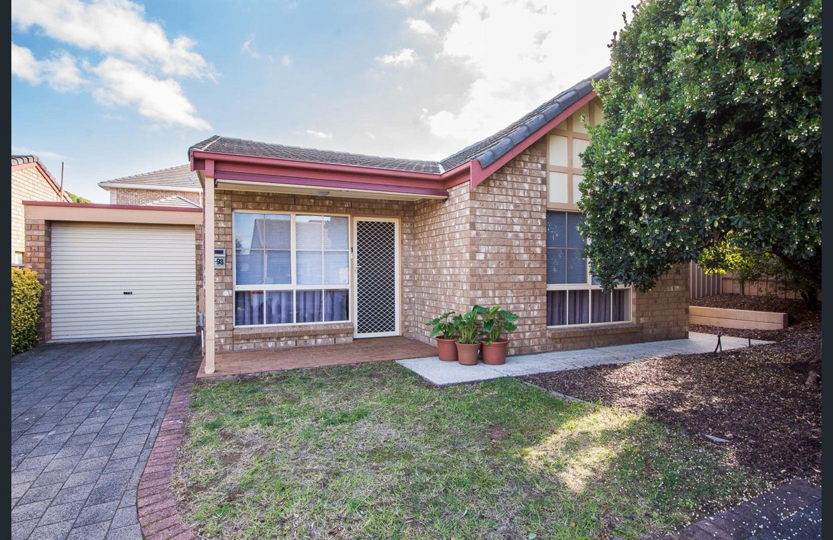 3 bedrooms House in 1/98 Woodend Road TROTT PARK SA, 5158