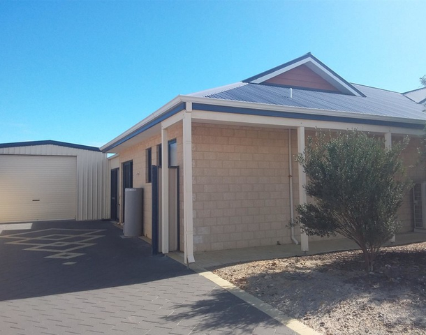 12 Middleton Boulevard, Jurien Bay WA 6516