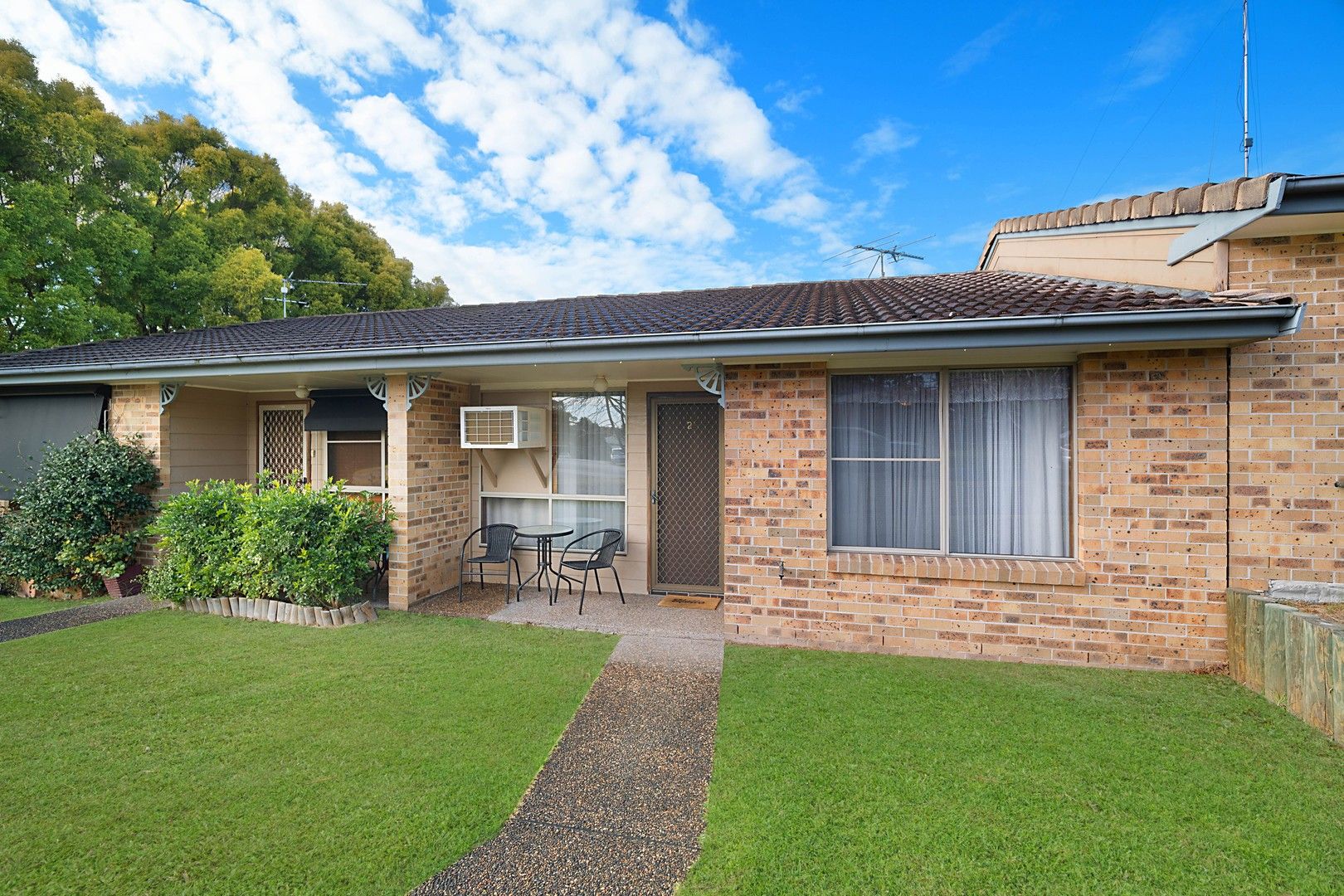 2/14 Park Street, East Maitland NSW 2323, Image 0