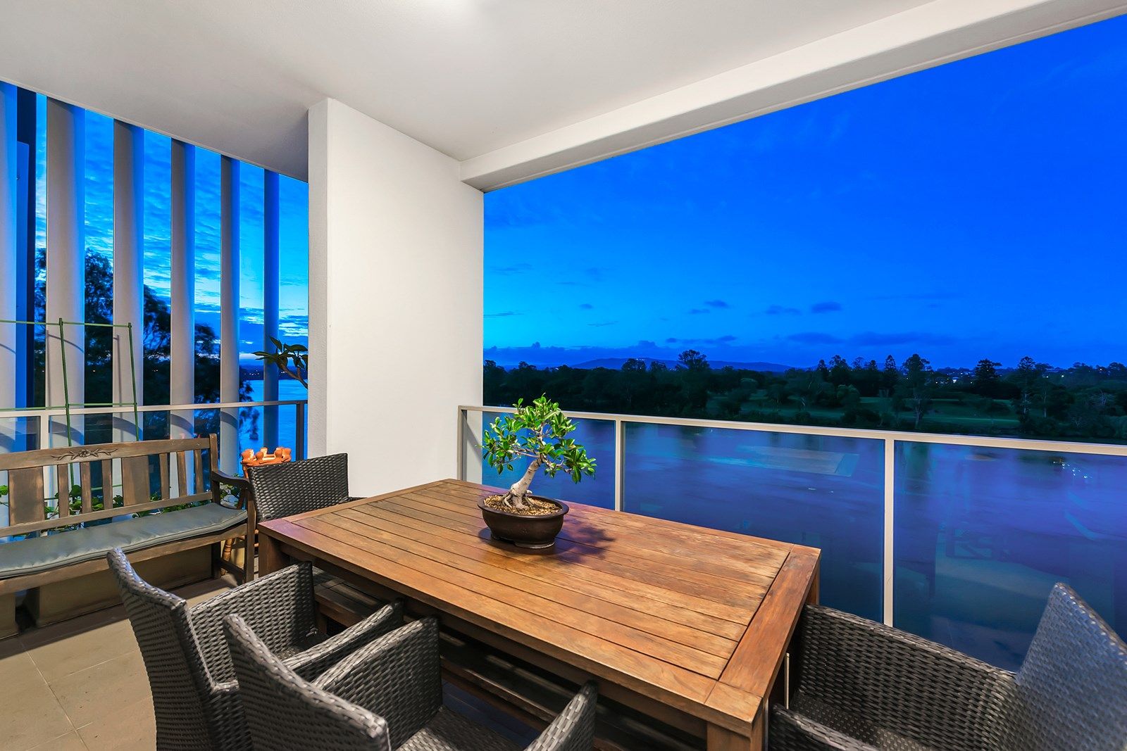 3111/211 King Arthur Terrace, Tennyson QLD 4105, Image 1