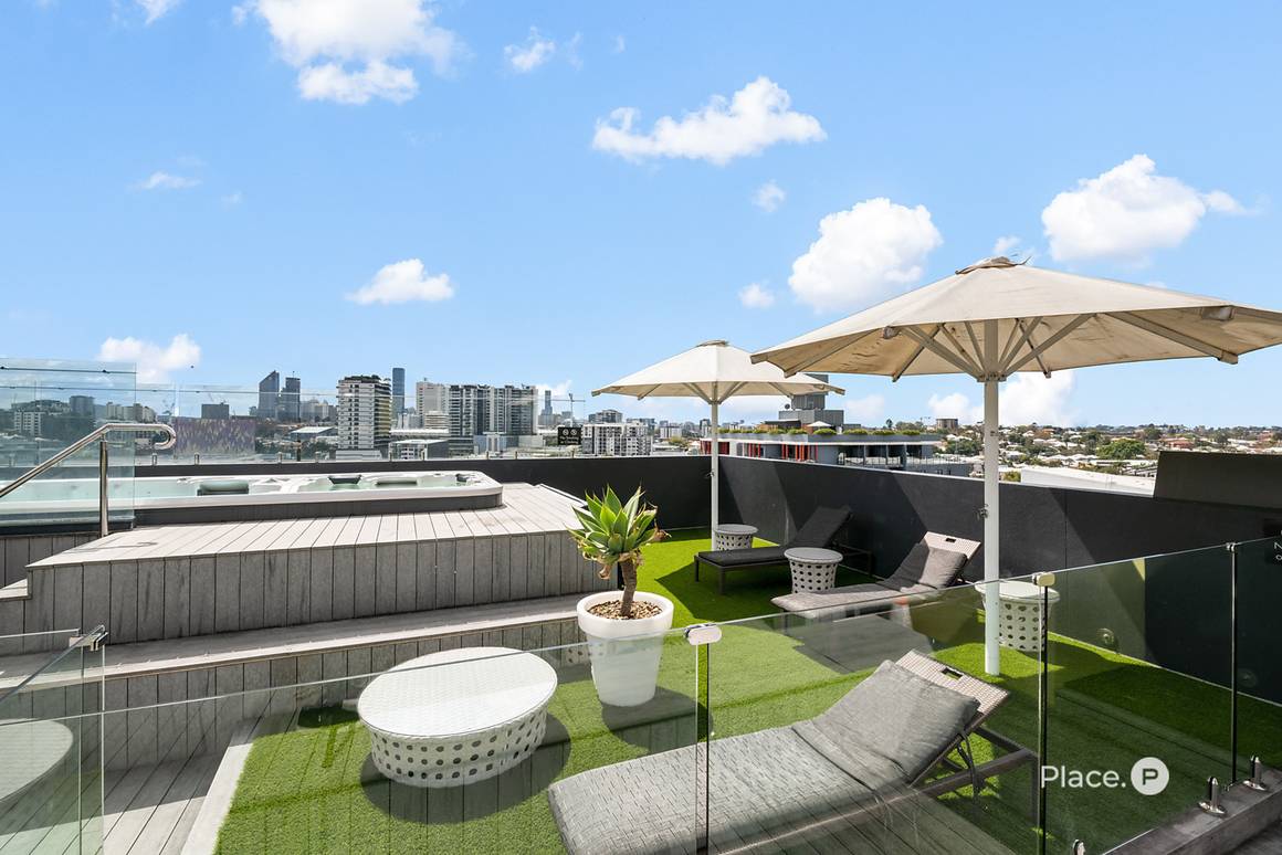 Picture of 602/159 Logan Road, WOOLLOONGABBA QLD 4102
