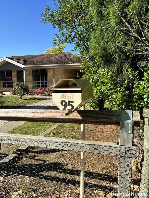 Primary image of 95 Berrima Street, Welby NSW 2575