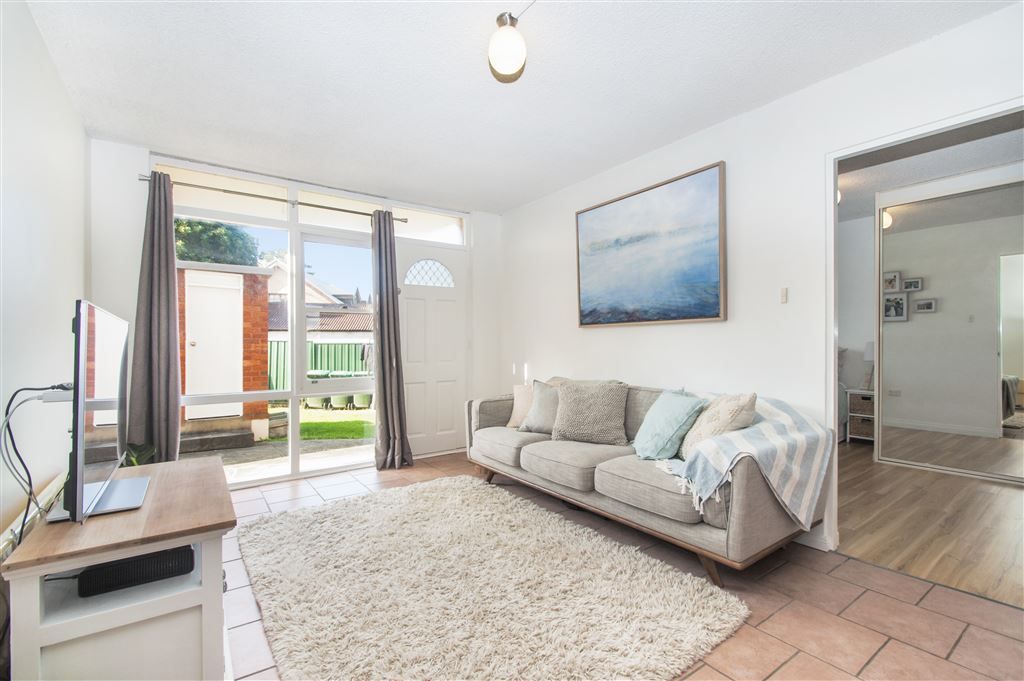 2/16 Towns Street, Shellharbour NSW 2529, Image 2