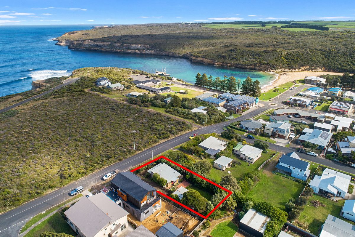 10 Cairns Street, Port Campbell VIC 3269, Image 1