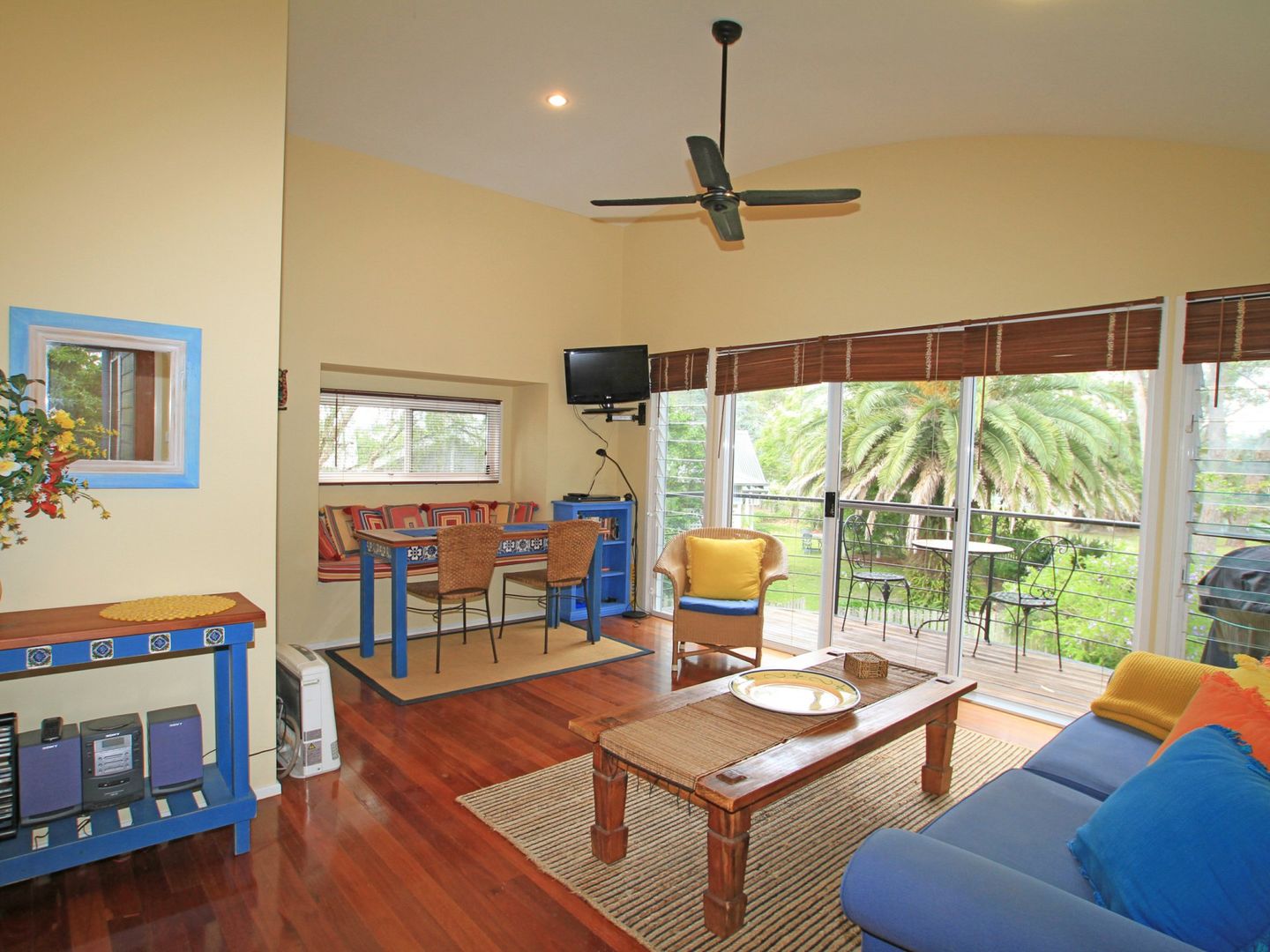 2/187A Jacobs Drive, Sussex Inlet NSW 2540, Image 1