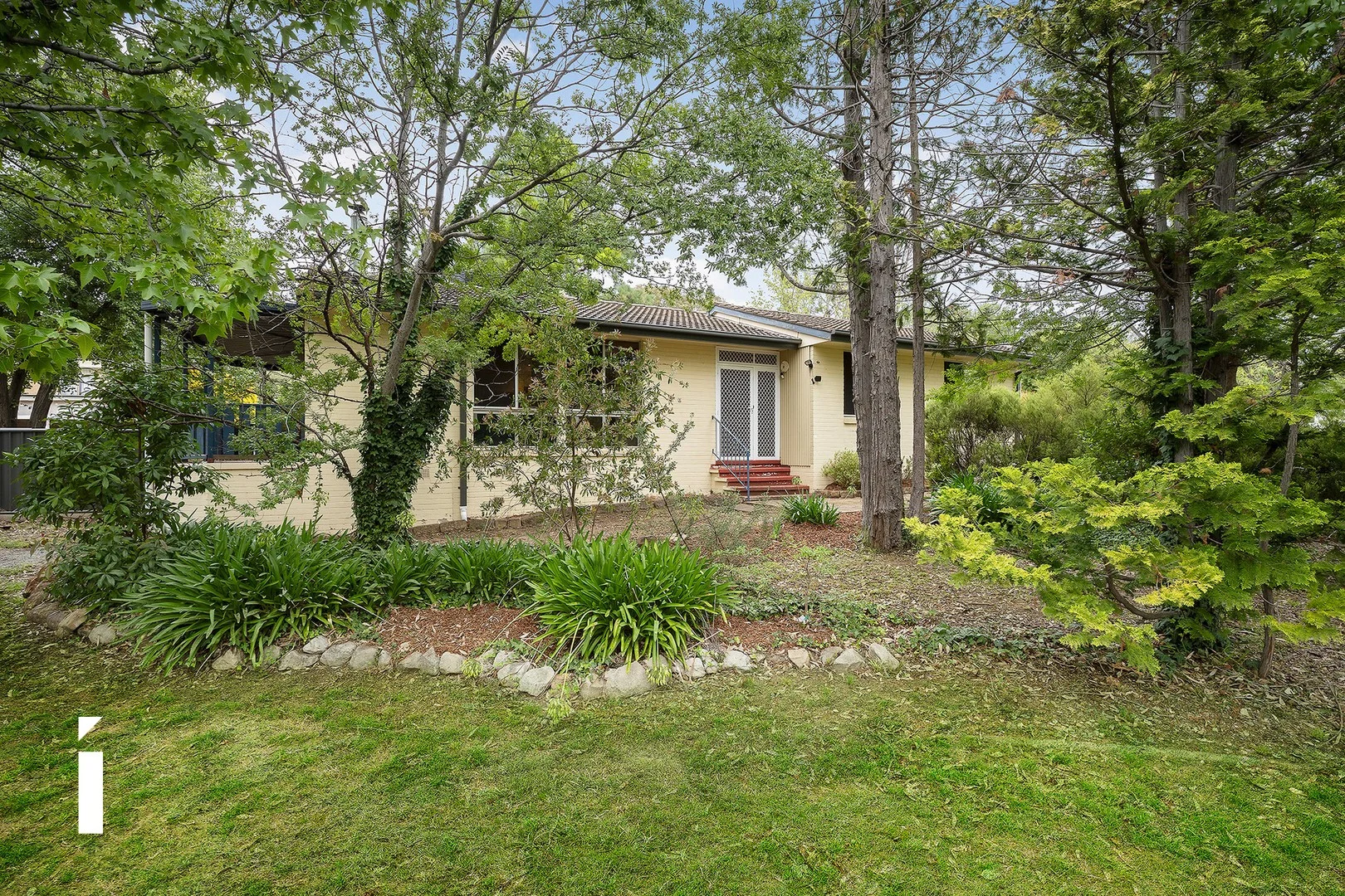 1 Potts Place, Farrer ACT 2607