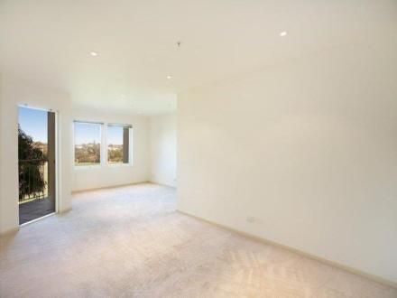 217/102 Camberwell Road, Hawthorn East VIC 3123, Image 2