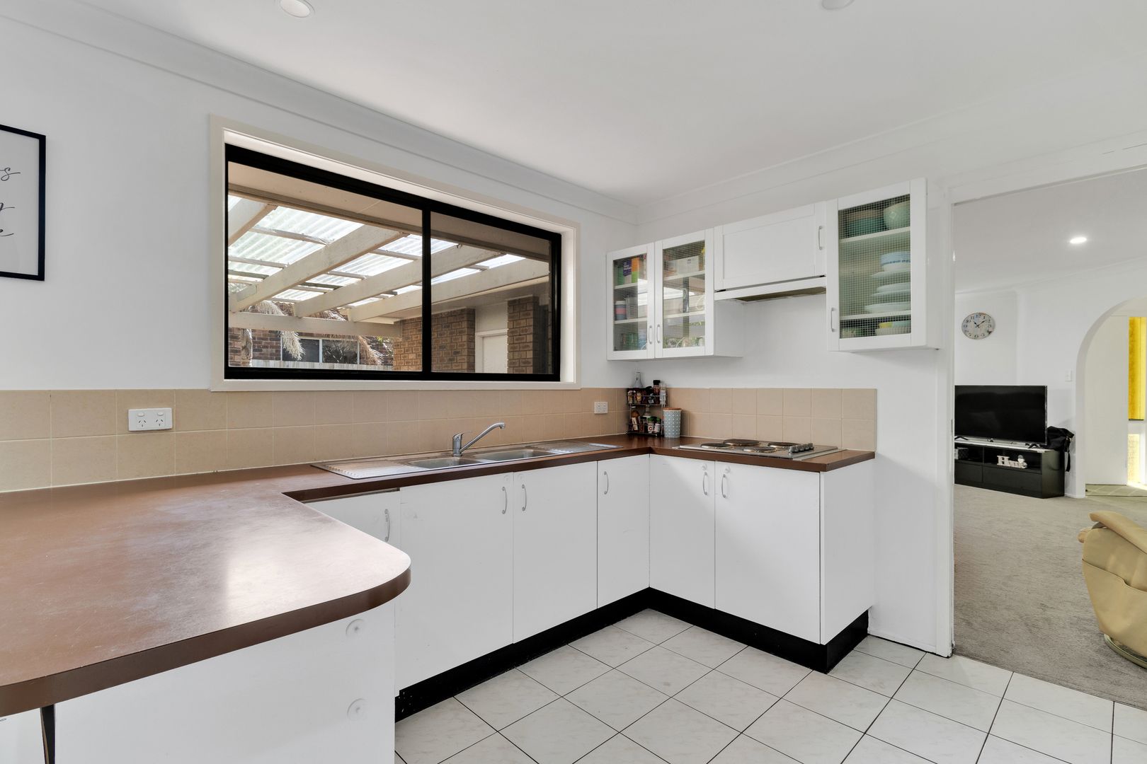 2 Telopea Close, Lake Haven NSW 2263, Image 2