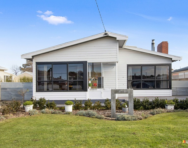 11 Sorell Street, Devonport TAS 7310