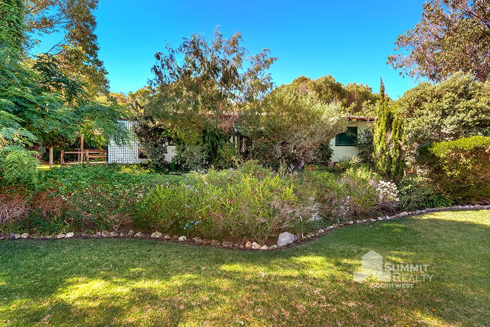 2 Baringup Street, Binningup WA 6233, Image 1