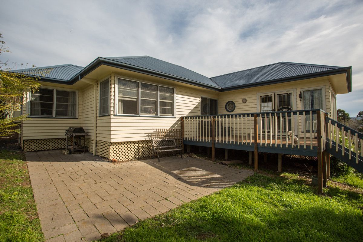 16 Thawa Close, Bega NSW 2550, Image 0