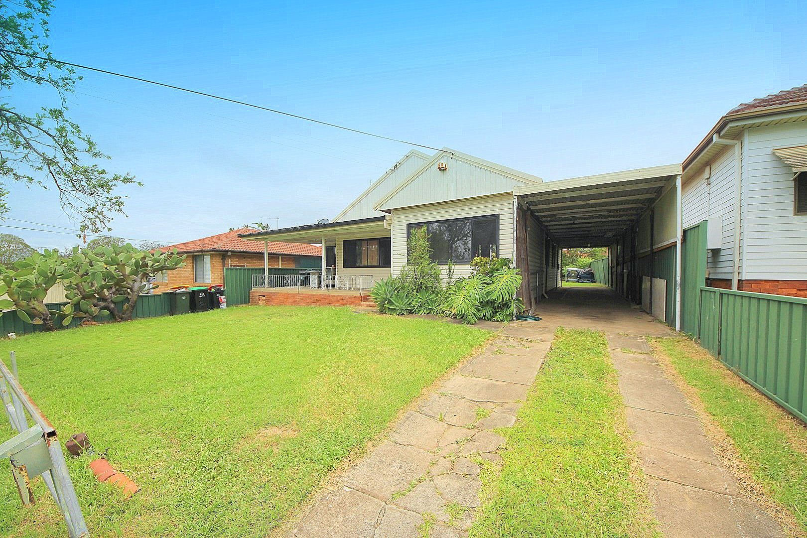 3 bedrooms House in 32A Lancelot Street CONDELL PARK NSW, 2200