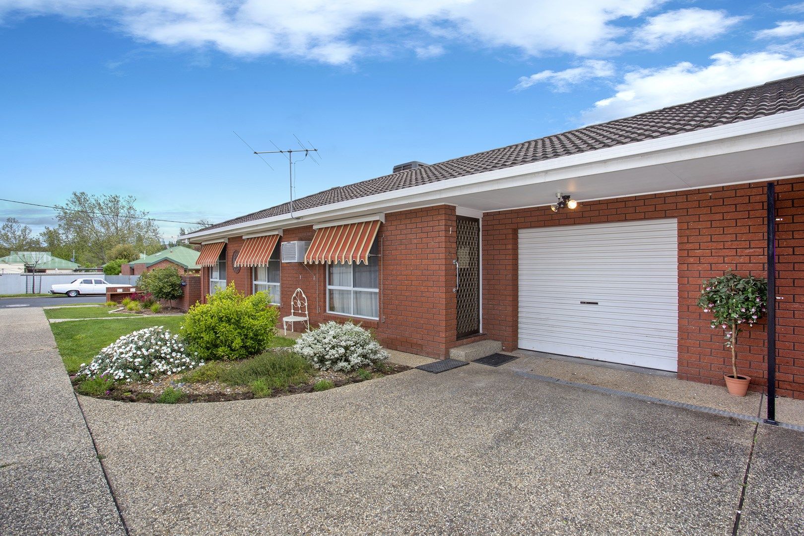 1/486 Heriot Street, Lavington Property History & Address Research