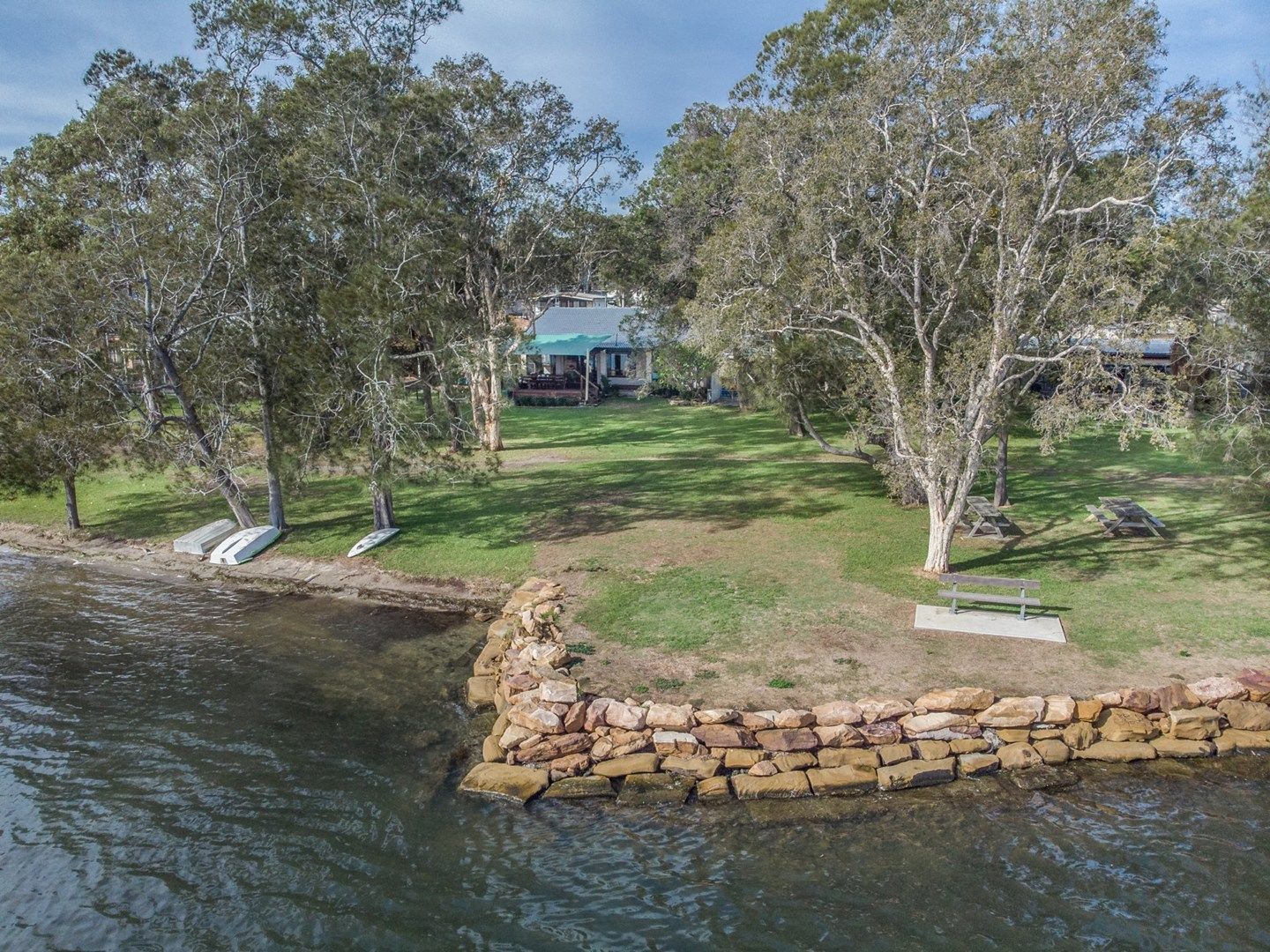 40 Ginganup Road, Summerland Point NSW 2259