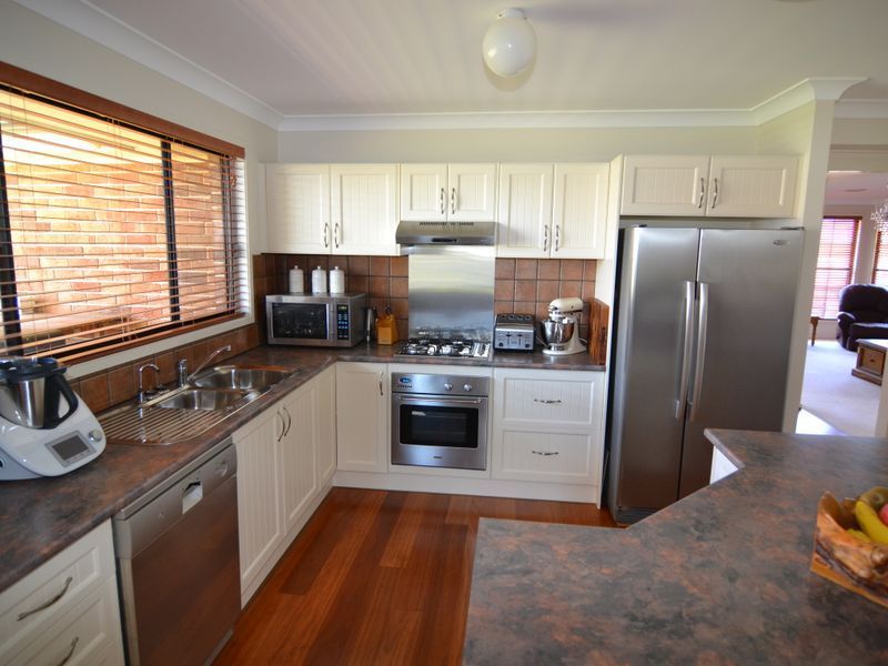 39 Henning Crescent, Wallerawang NSW 2845, Image 1