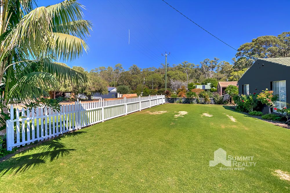 20 Wakefield Avenue, Withers WA 6230, Image 2