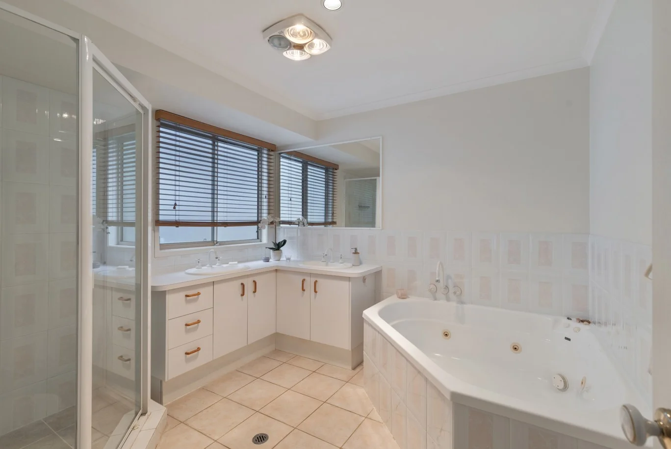 Additional image 11 of 25/43-45 Western Avenue, Montville QLD 4560