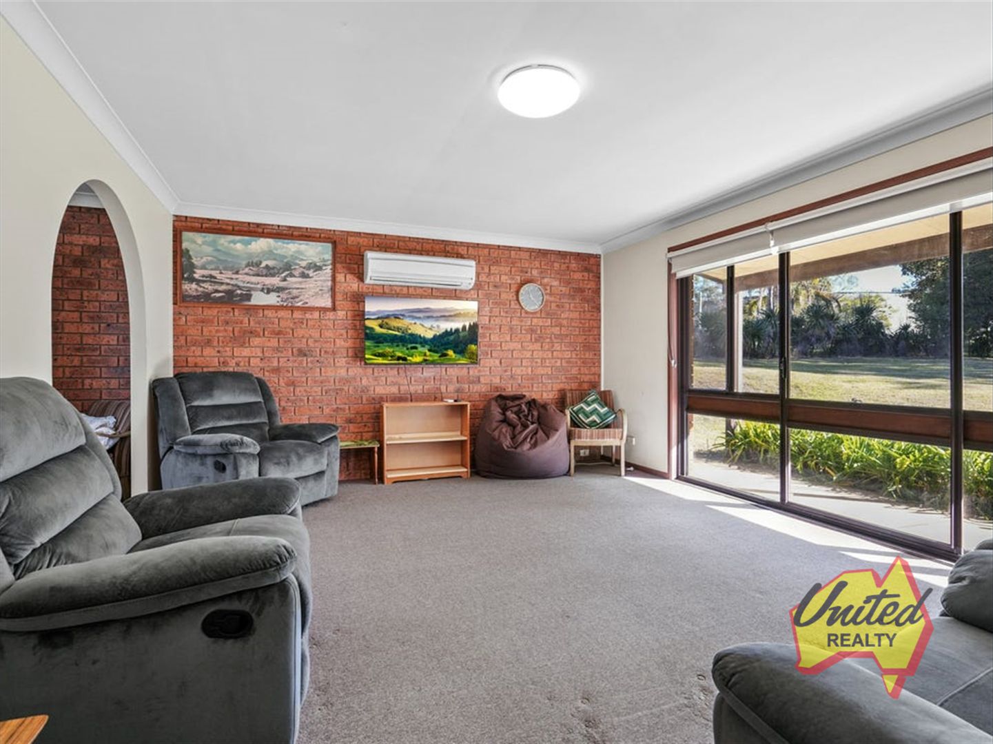 103 Eagleview Road, Minto NSW 2566, Image 1
