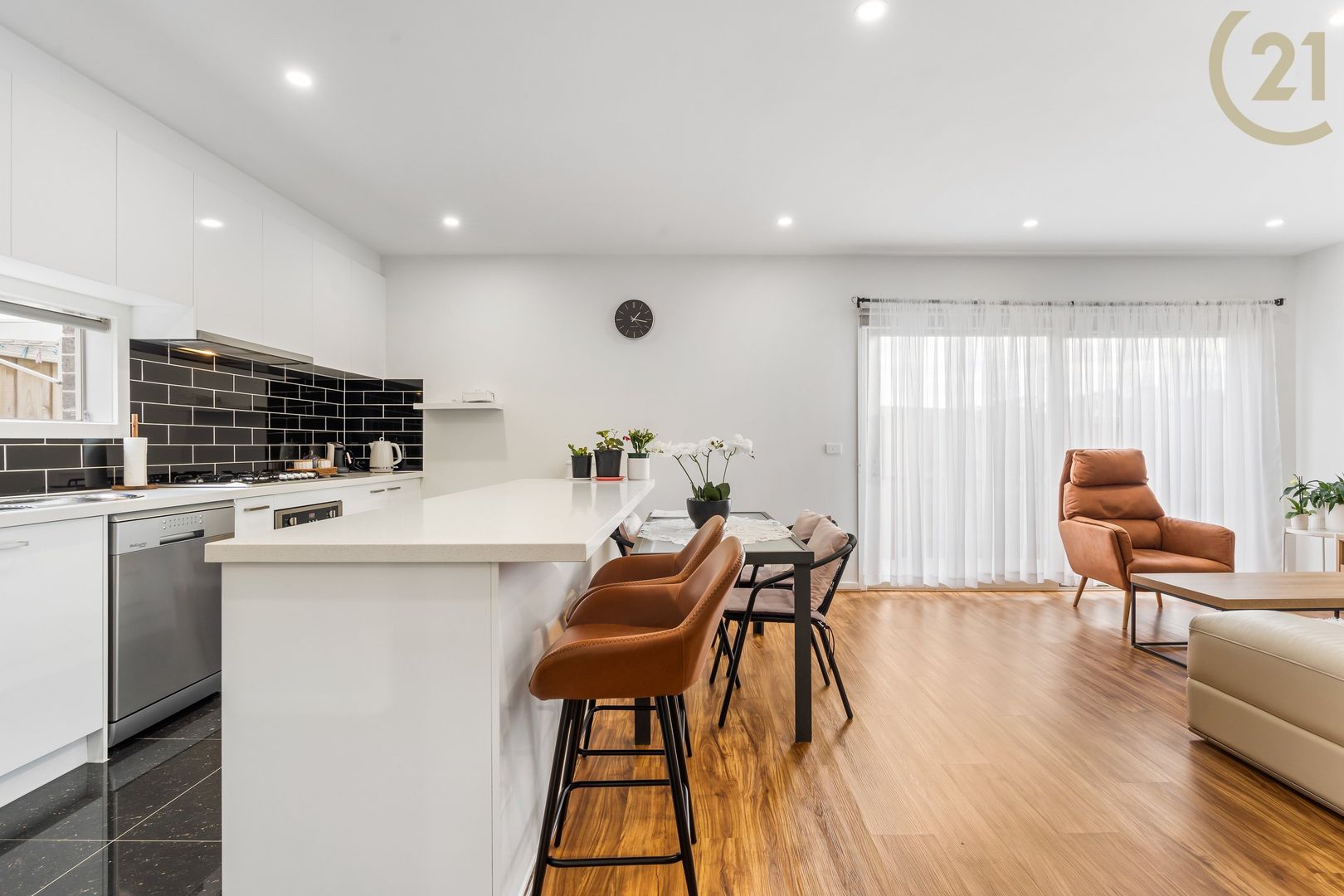 10 Copper Beech Road, Beaconsfield VIC 3807 Domain