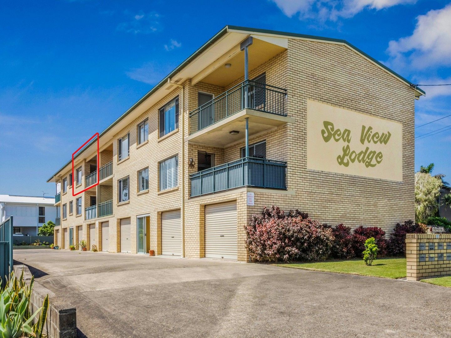 2 bedrooms Apartment / Unit / Flat in 3/32 Seaview Street KINGSCLIFF NSW, 2487
