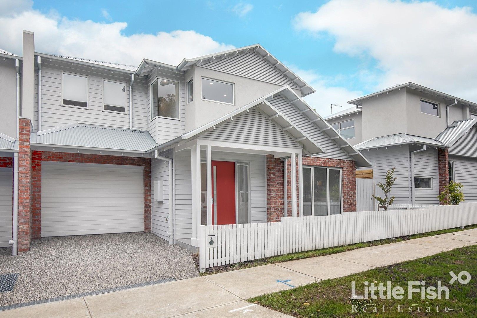 4 bedrooms Townhouse in 2 Garth Street IVANHOE VIC, 3079