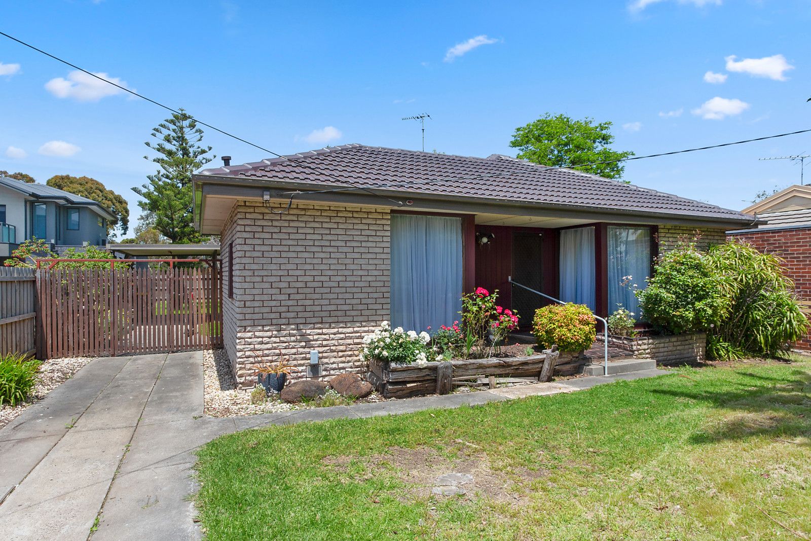 31 Collier Court, Strathmore Heights VIC 3041, Image 1