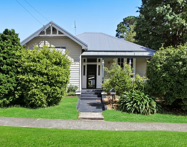 27 Ada Street, Katoomba NSW 2780