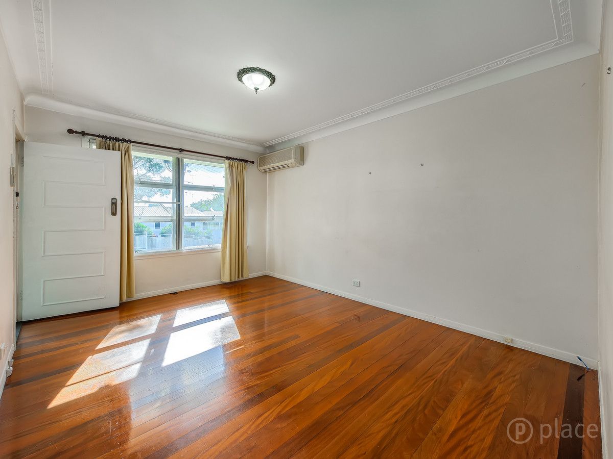 4 Quebec Avenue, Camp Hill QLD 4152, Image 1