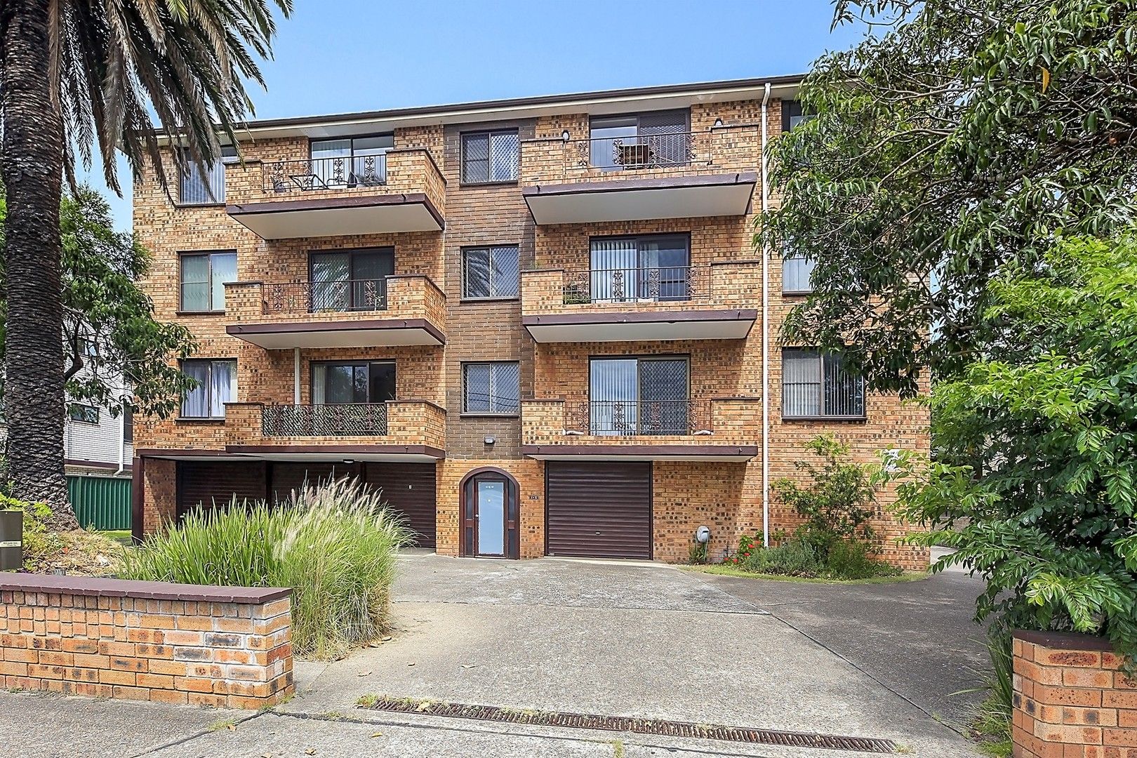 2 bedrooms Apartment / Unit / Flat in 11/21 Alison Road KENSINGTON NSW, 2033