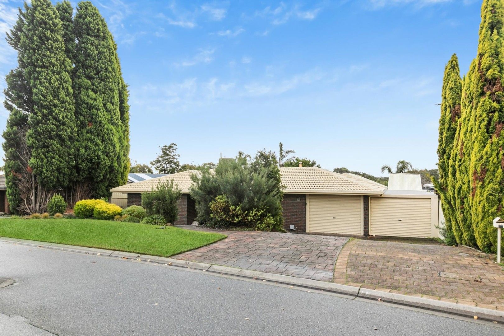 11 Royal Admiral Place, Surrey Downs SA 5126, Image 0