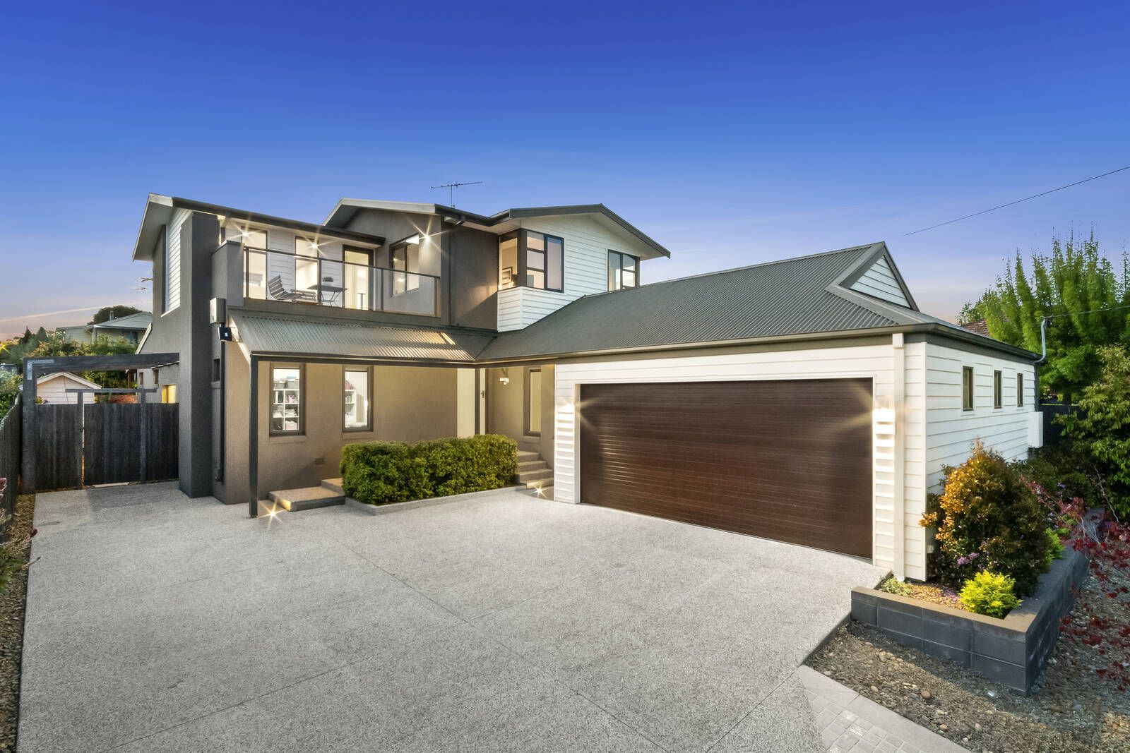 17 Longview Avenue, Manifold Heights VIC 3218, Image 1