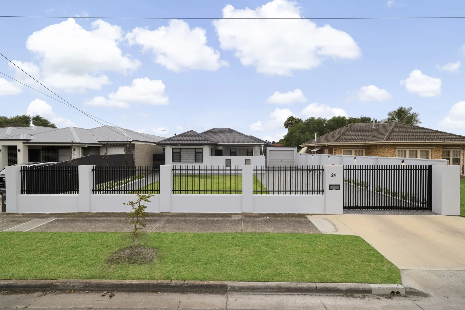 24 Dunn Avenue, Findon SA 5023