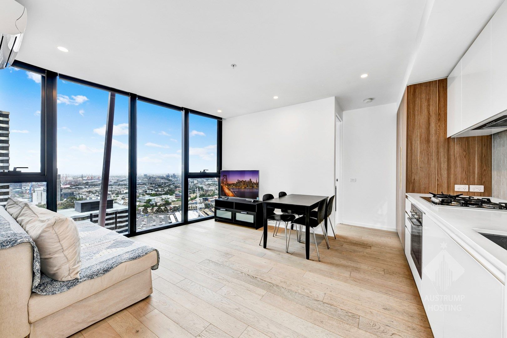 2 bedrooms Apartment / Unit / Flat in 3807/60 Abeckett Street MELBOURNE VIC, 3000
