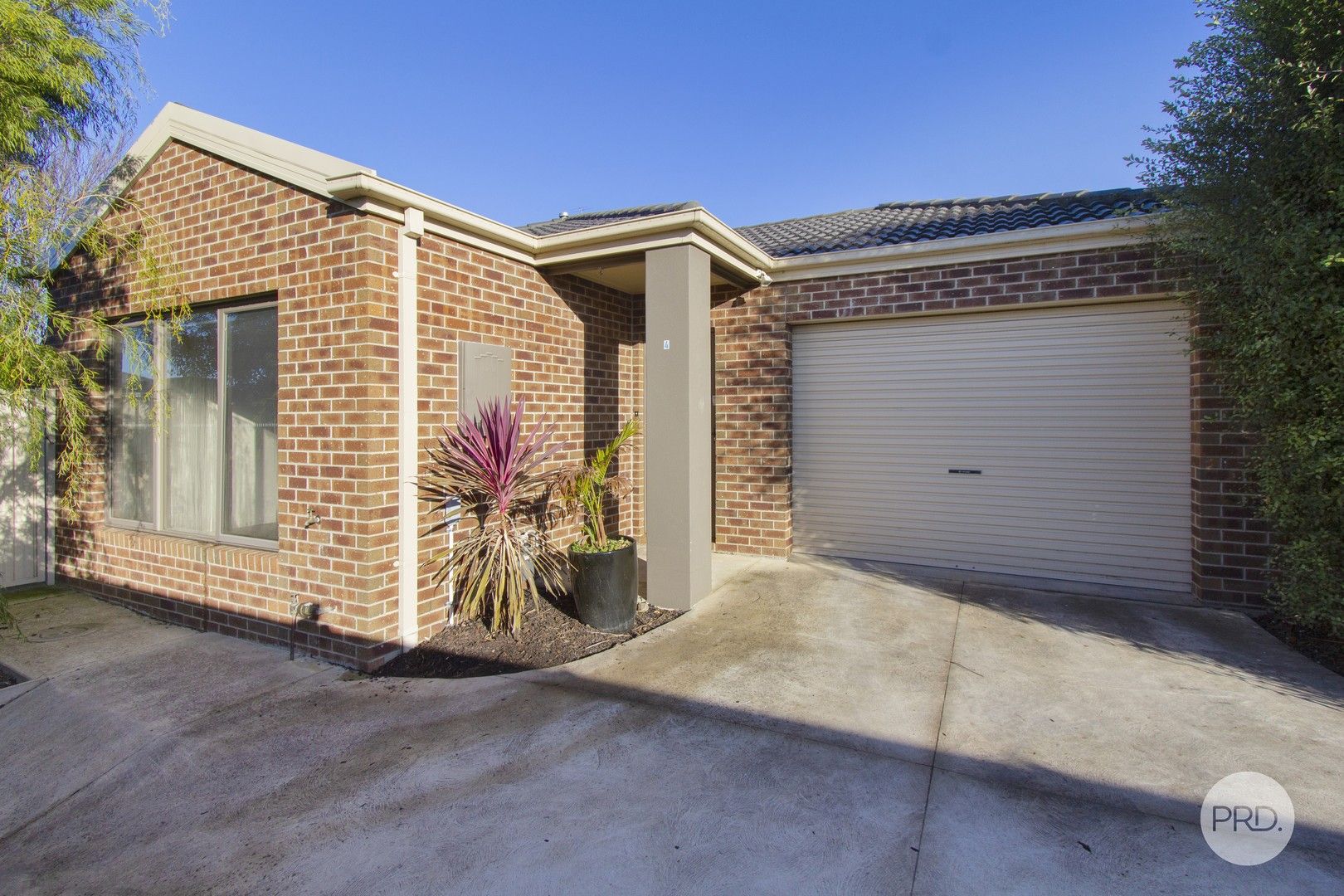 4/4 Morgan Street, Sebastopol VIC 3356, Image 0