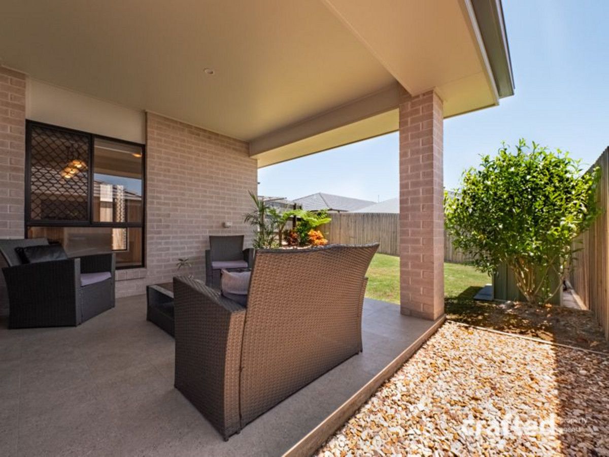 20 Mount Mee Street, Park Ridge QLD 4125, Image 0