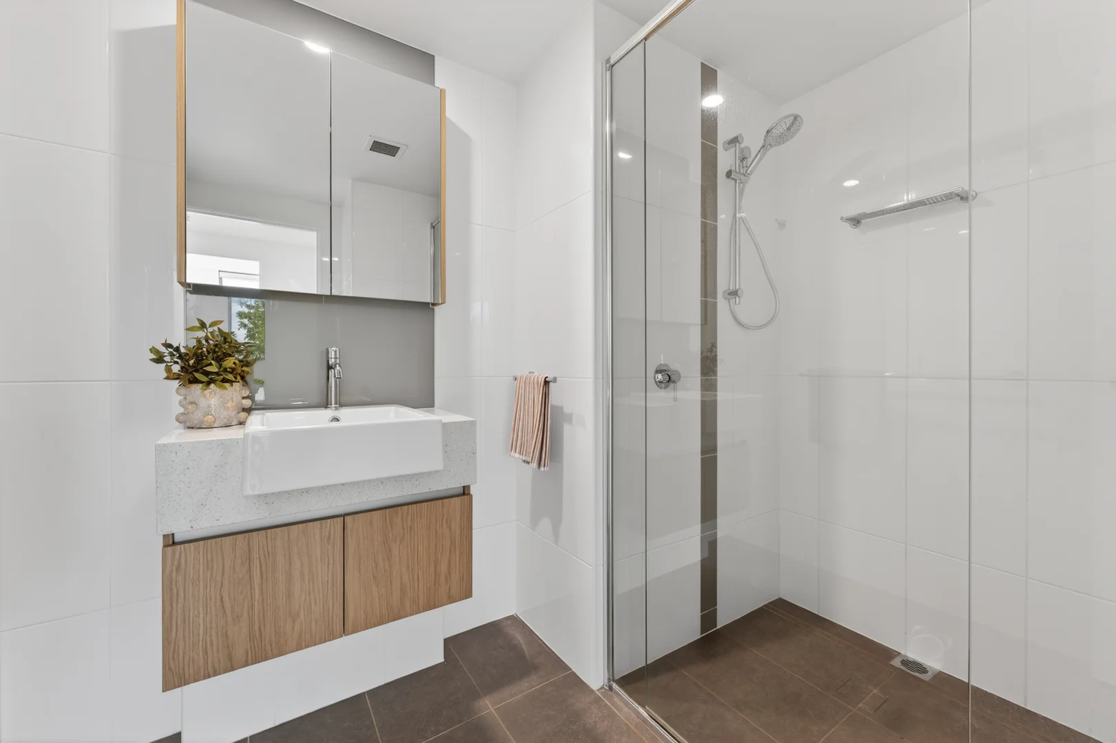 Additional image 14 of 15T/28 Bayview Street, Runaway Bay QLD 4216