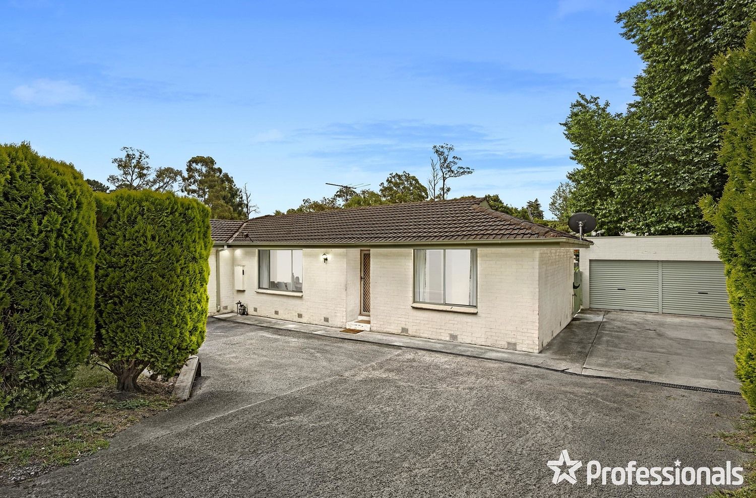 4 Priestley Crescent, Mount Evelyn VIC 3796