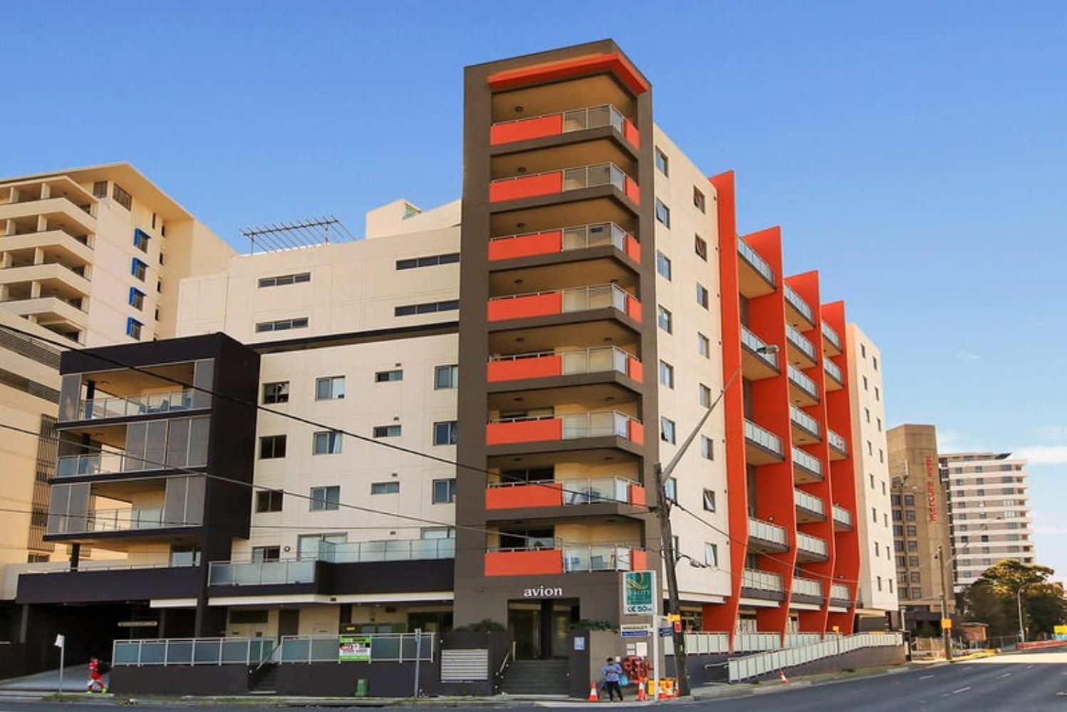 2 bedrooms Apartment / Unit / Flat in 702/26-32 Marsh St WOLLI CREEK NSW, 2205