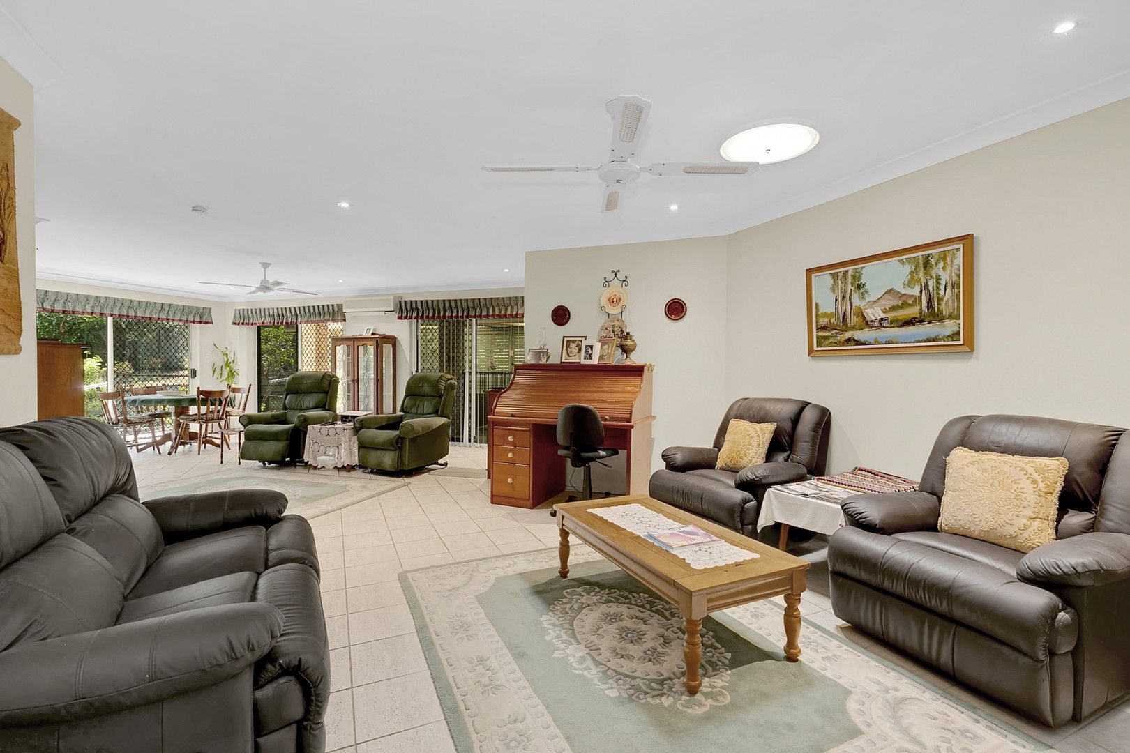 24 Pioneer Crescent, Bellbowrie QLD 4070, Image 0