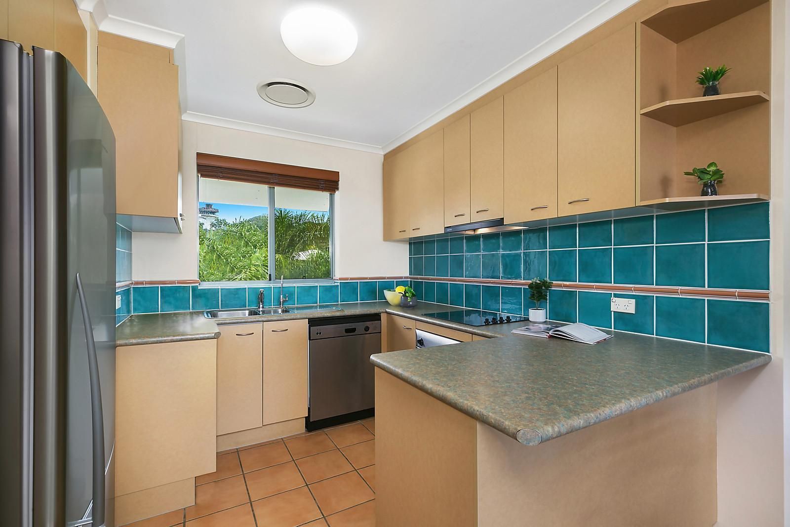 17/18 Mahia Terrace, Kings Beach QLD 4551, Image 2