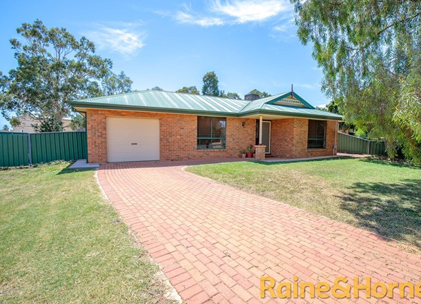 11 Boronia Place, Dubbo NSW 2830