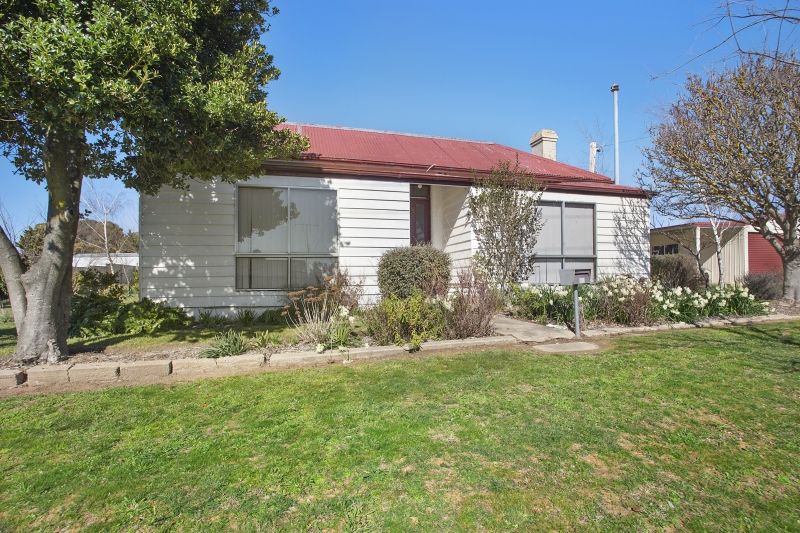 32 Brooklands Street, Crookwell NSW 2583, Image 1