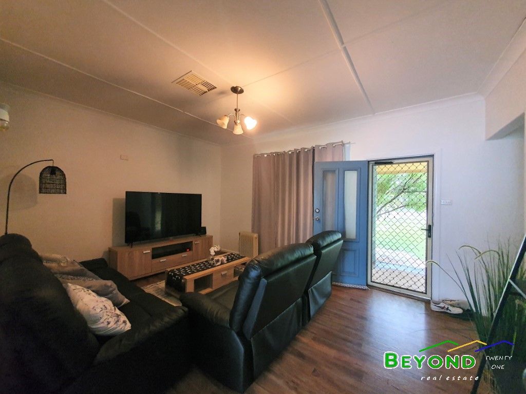 6 McCullough Street, Coonamble NSW 2829, Image 1